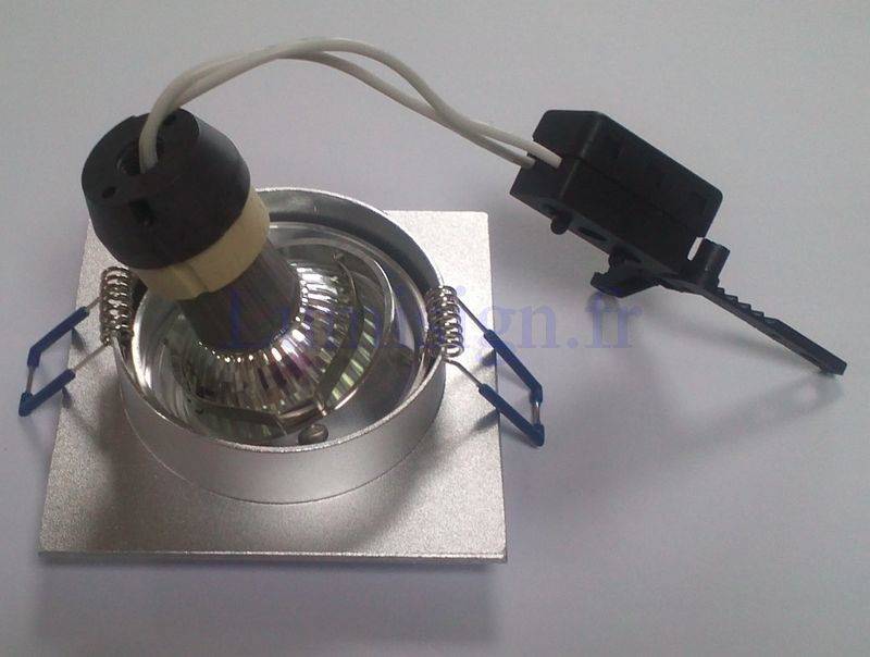 Spot encastrable Spot encastrable orientable alu brossé carré en situation