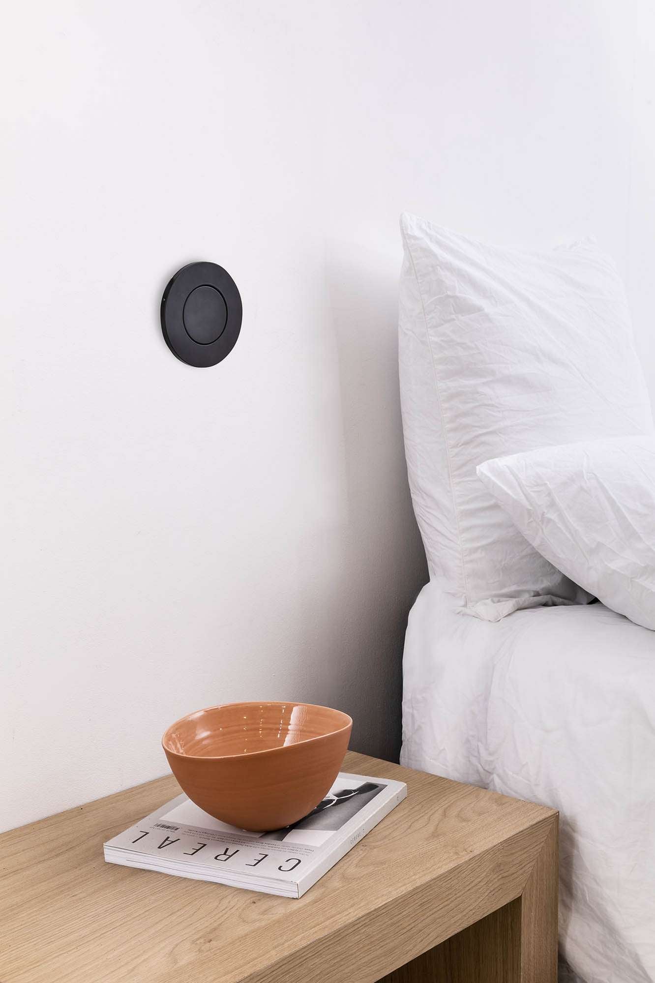 Applique liseuse de lit CLICK encastrable noire-4